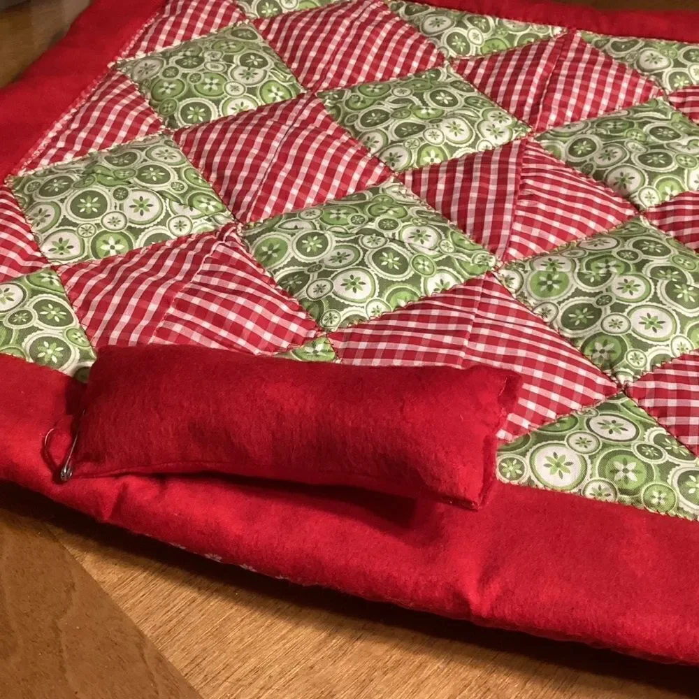 NWOT Hand Crafted Reversible Quilted Stuffed Animal/Doll Quilt